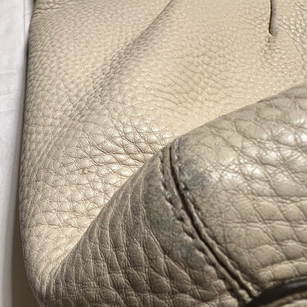Coach Cream Leather Shoulder Bag - Picture 5 of 16
